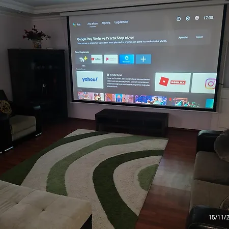 Beylikduezue Boelgesinde Ferah Bir Site Ici Konut Стамбул